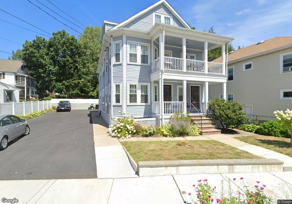 131 Nichols Ave unit 1, Watertown, MA 02472 - photo 1