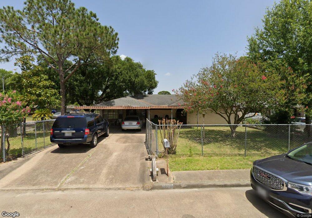 8218 Odet Ct, Houston, TX 77088 - photo 1