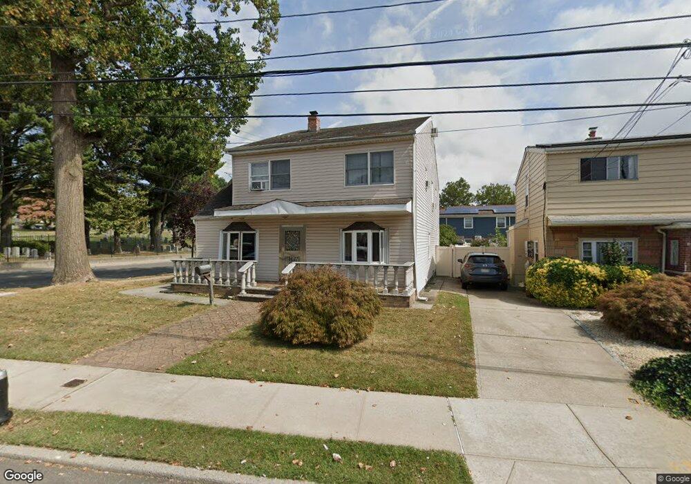 47-03 164th St, Flushing, NY 11358 - photo 1