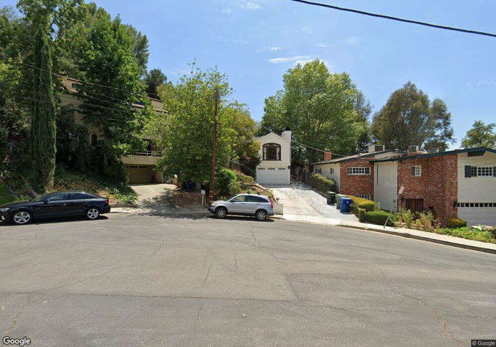 21808 Martinez St, Woodland Hills, CA 91364 - photo 1