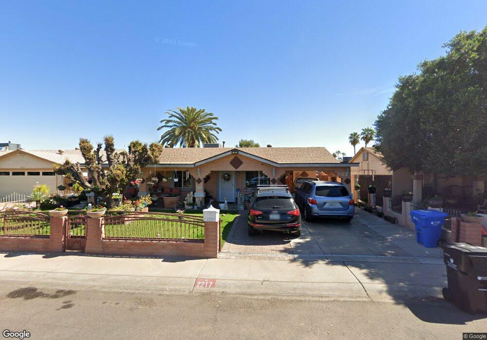 2217 N 60th Ln, Phoenix, AZ 85035 - photo 1