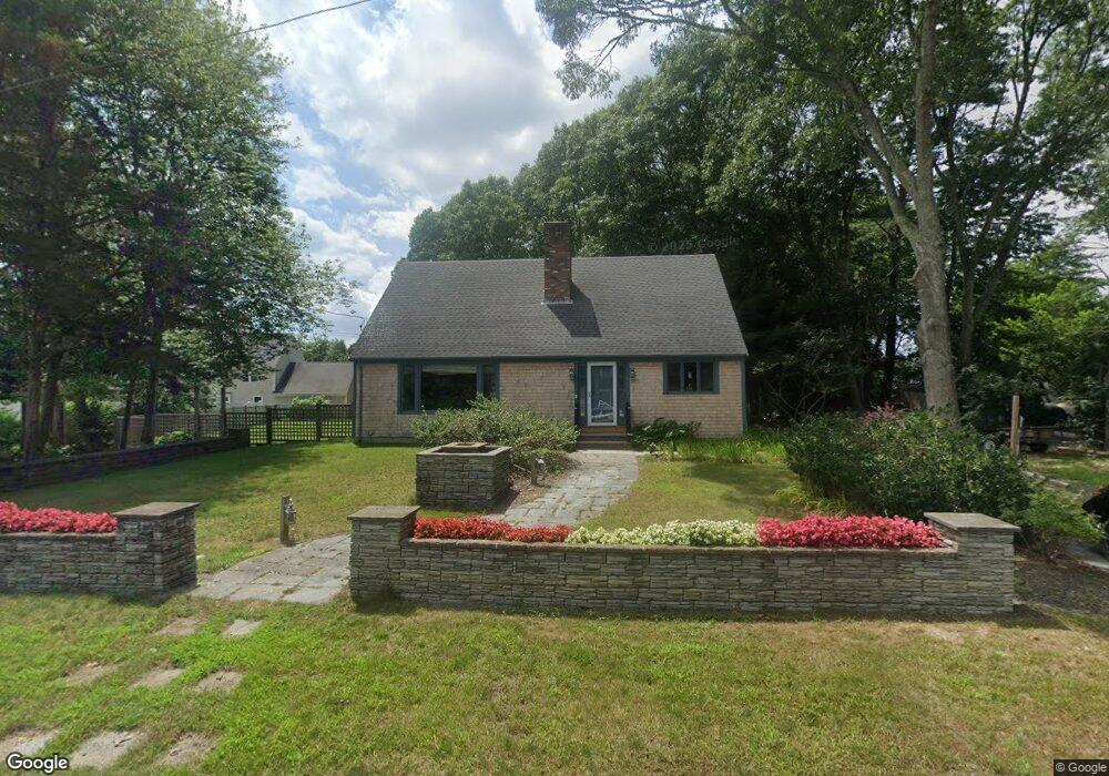 7 Ridgewood Rd, Mattapoisett, MA 02739 - photo 1