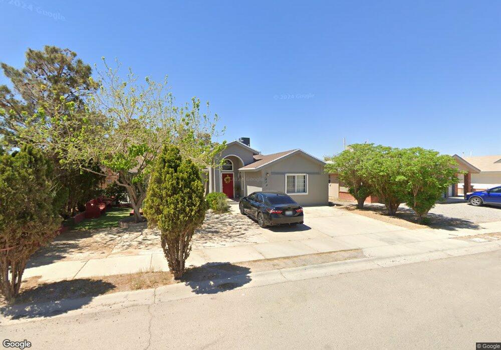 513 Katherine Dr, Horizon City, TX 79928 - photo 1