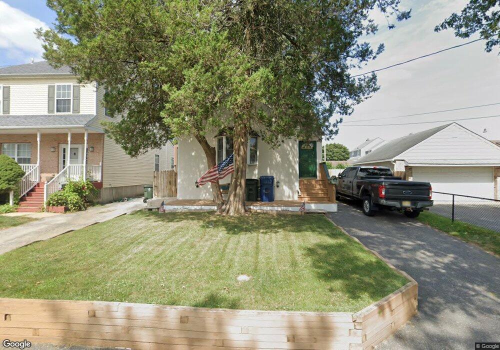 201 Walnut Rd, Wallingford, PA 19086 - photo 1