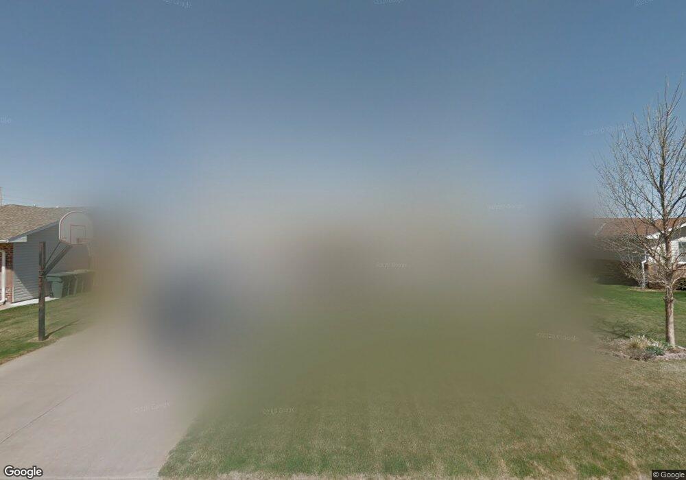 4007 W Redwood Dr, North Platte, NE 69101 - photo 1