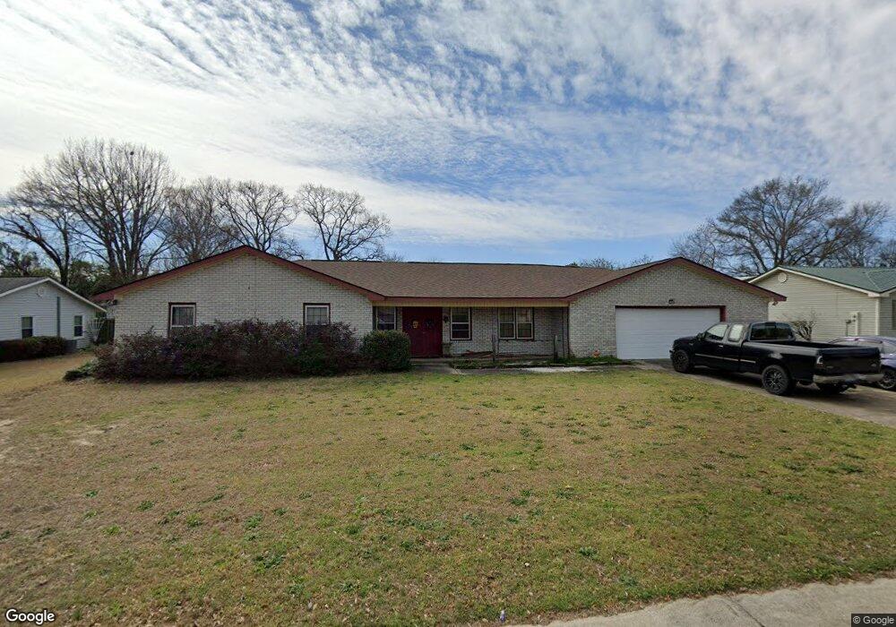 222 Sentry Oaks Dr, Warner Robins, GA 31093 - photo 1