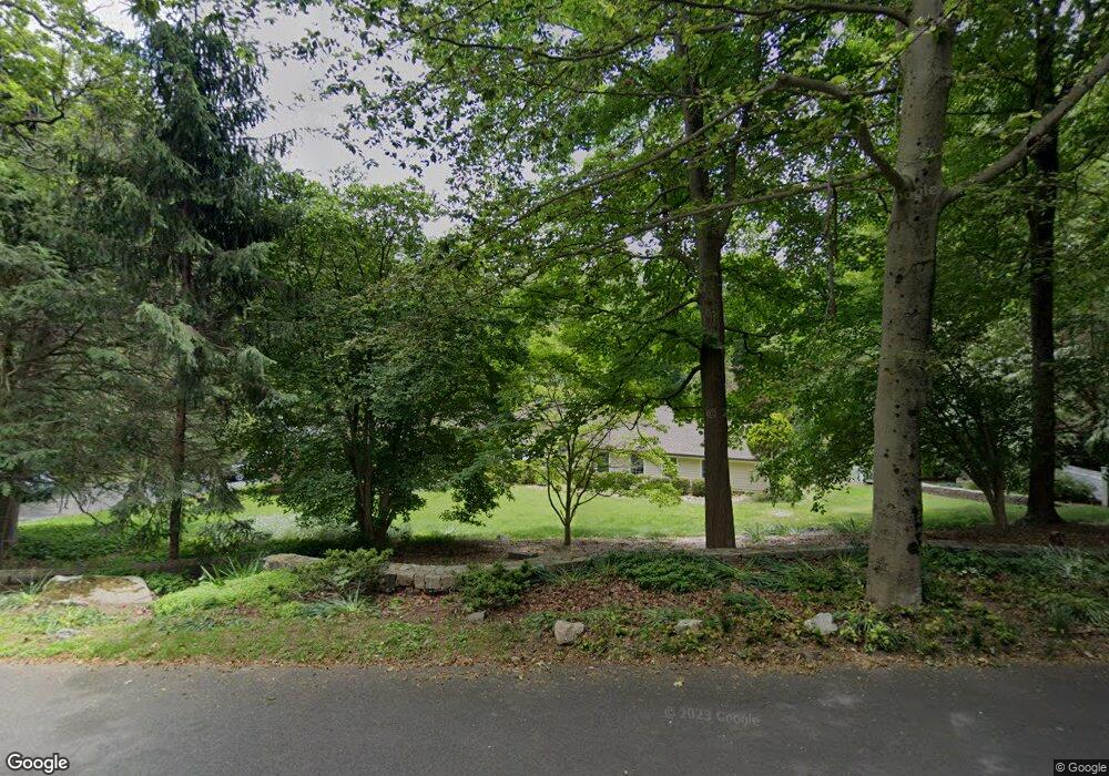 310 Hill Brook Ln, Fairfield, CT 06824 - photo 1