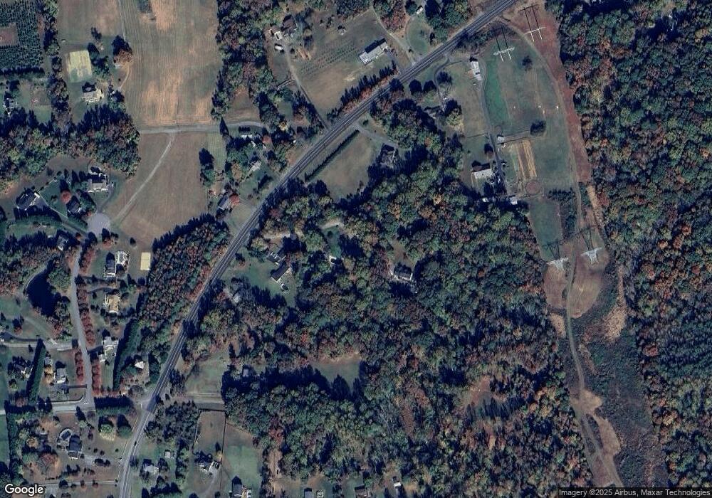 2521 Plum Point Rd, Huntingtown, MD 20639 - photo 1