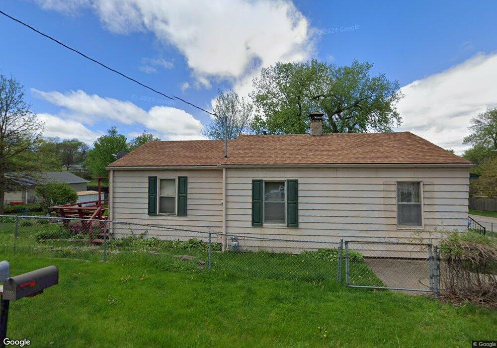 300 Payton Ave, Des Moines, IA 50315 - photo 1