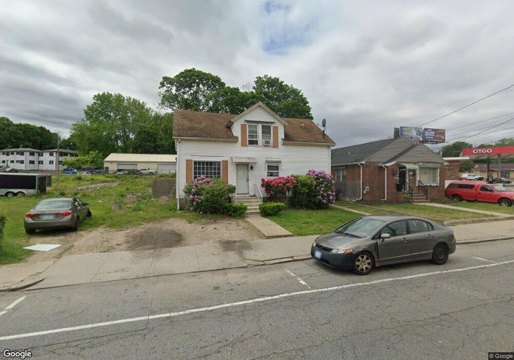 360 Killingly St, Providence, RI 02909 - photo 1