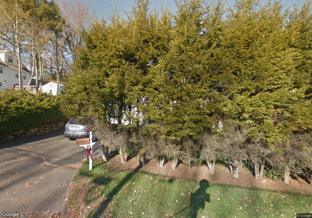 194 Hobart Ave, Greenwich, CT 06831 - photo 1