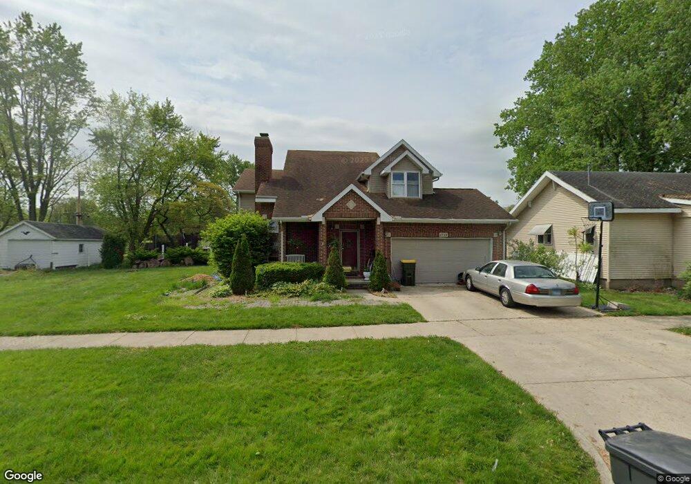 1713 Piatt Ave, Mattoon, IL 61938 - photo 1