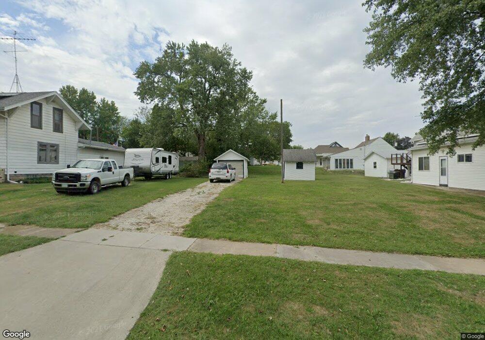 102 S Adams St, Osceola, IA 50213 - photo 1