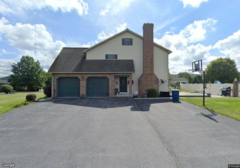 140 Bradford Ln, Everett, PA 15537 - photo 1