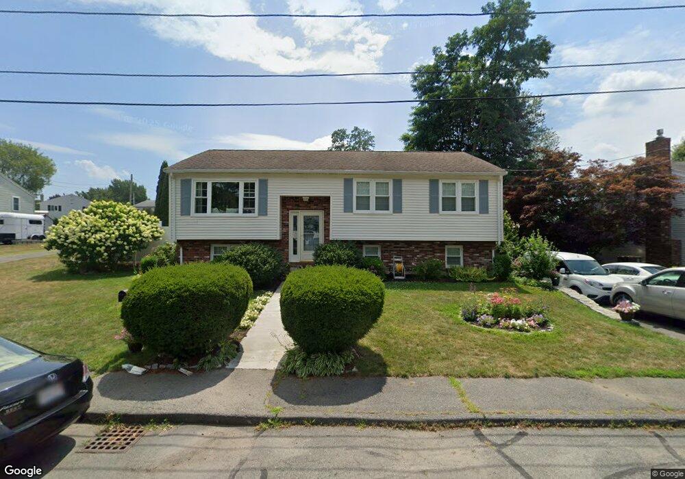 32 Roderick Ave, Beverly, MA 01915 - photo 1