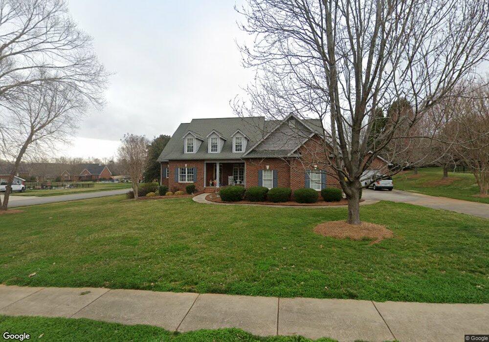 726 Cedar Hill Dr, Shelby, NC 28152 - photo 1