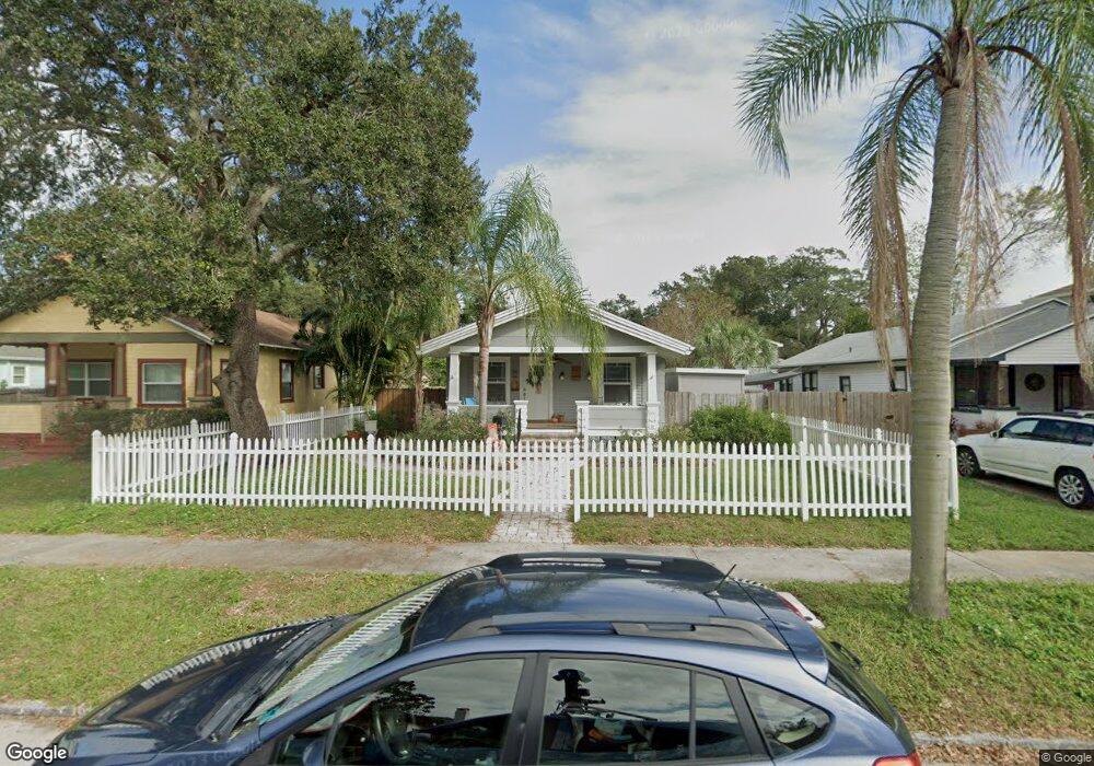 1021 14th St N, Saint Petersburg, FL 33705 - photo 1