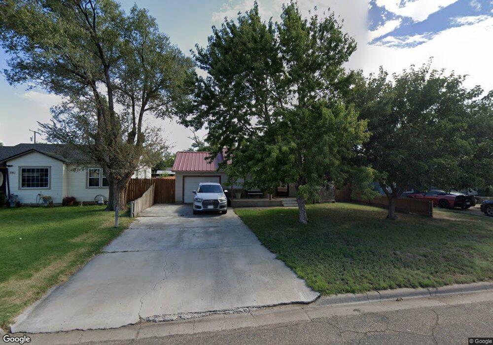 214 Cherry Ave, Dumas, TX 79029 - photo 1