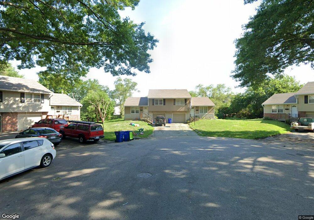 6135 Caenen St, Shawnee, KS 66216 - photo 1