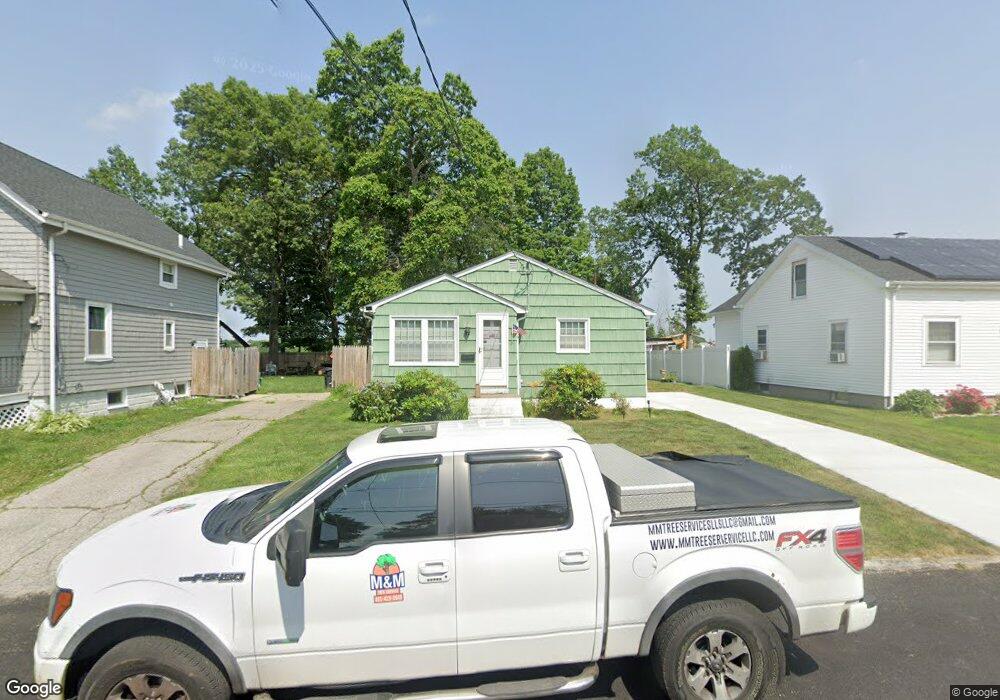 55 Hazel St, Pawtucket, RI 02860 - photo 1