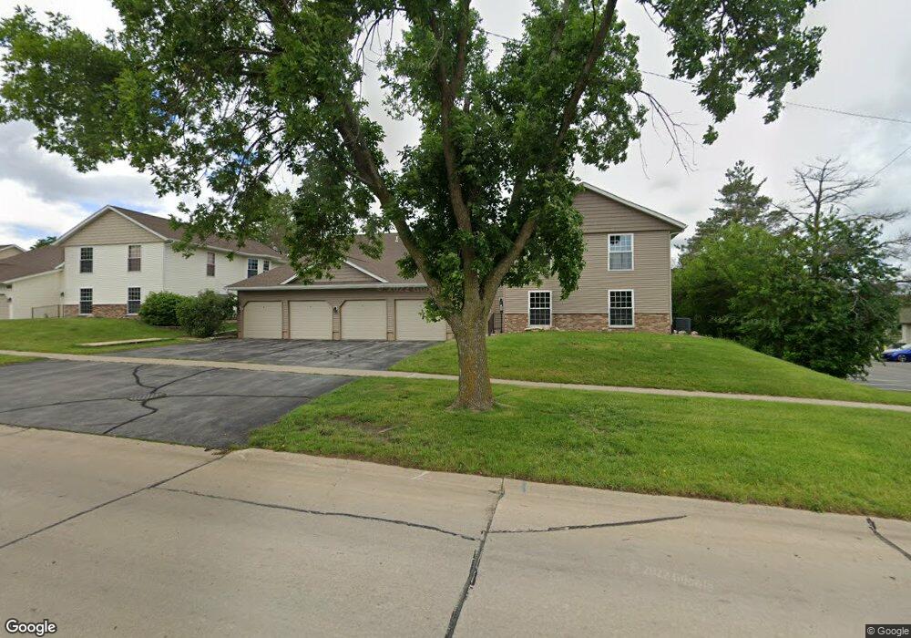4131 Blue Jay Dr NE unit D, Cedar Rapids, IA 52402 - photo 1