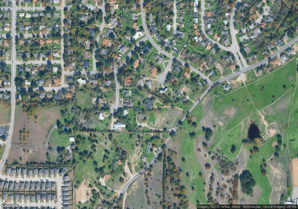 610 W Park Ave, Weatherford, TX 76086 - photo 1