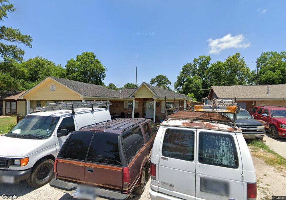 2430 Mayview Dr, Houston, TX 77091 - photo 1