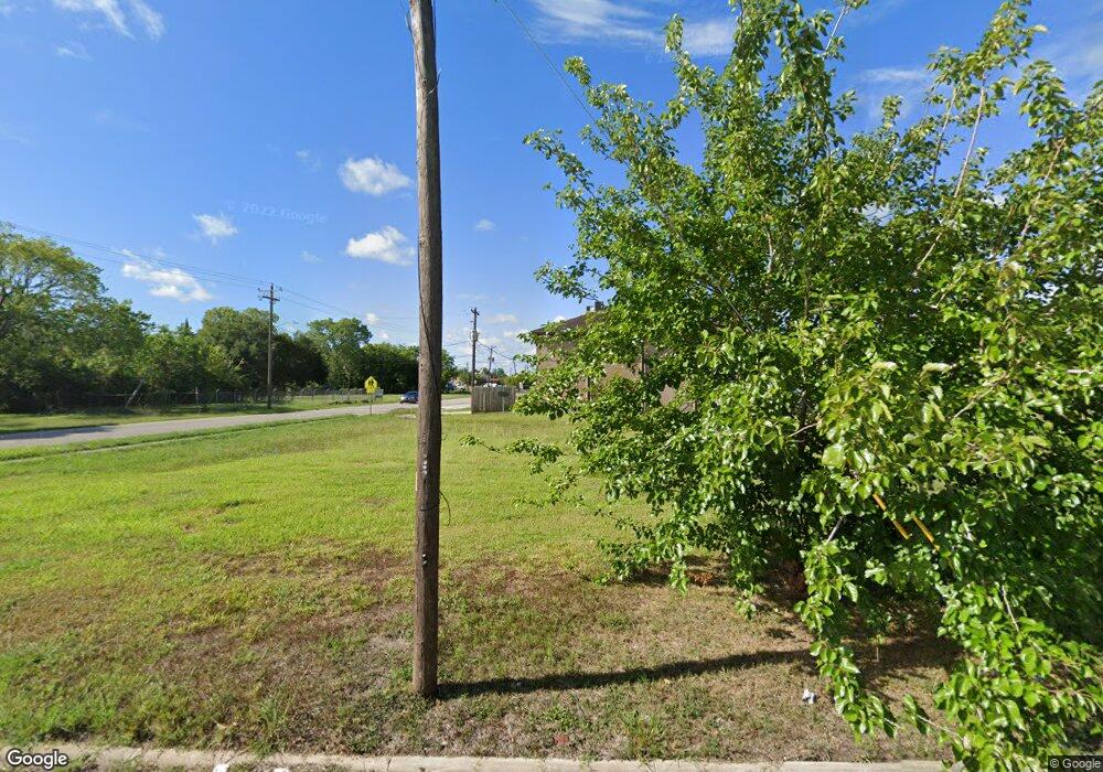 4746 Briscoe St, Houston, TX 77033 - photo 1