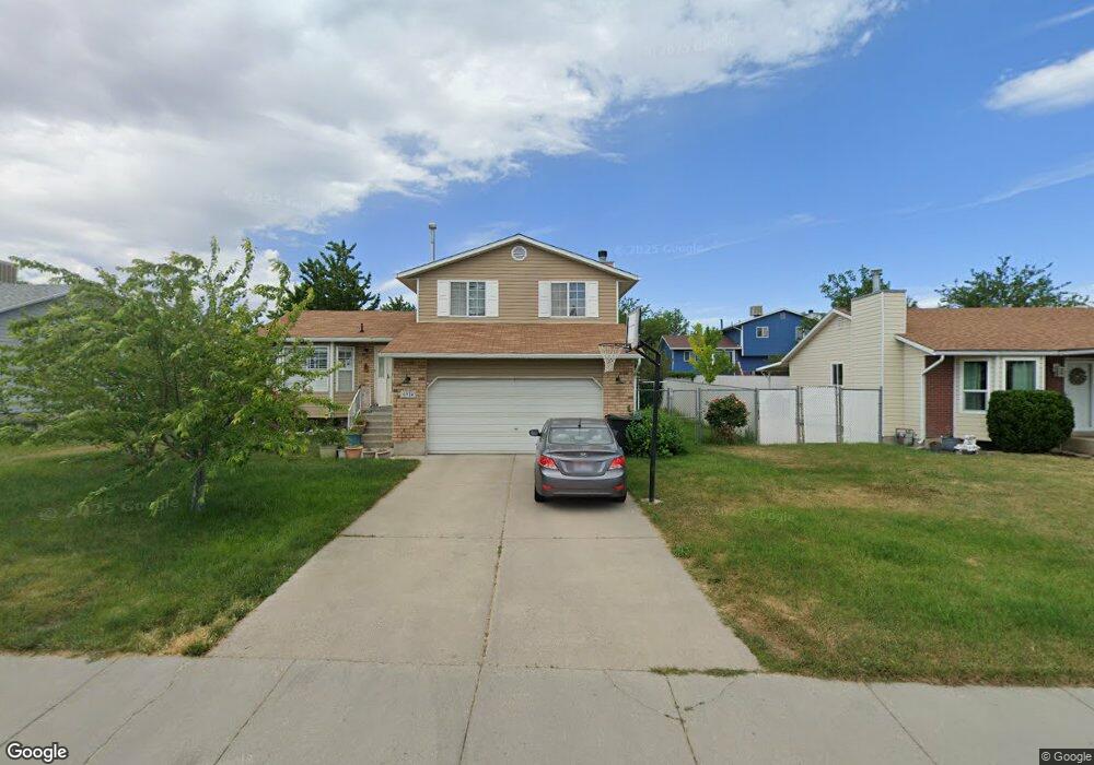 6924 Penstemmon Ln, West Jordan, UT 84081 - photo 1
