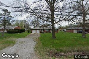 617 E Chain of Rocks Rd, Granite City, IL 62040
