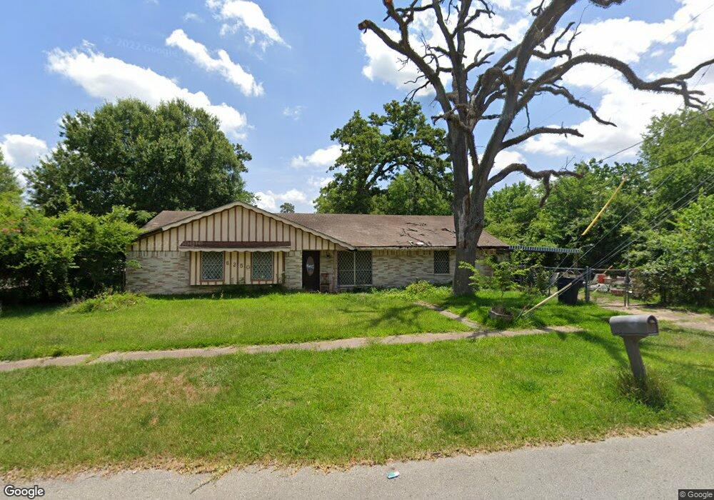 6250 Nuben St, Houston, TX 77091 - photo 1