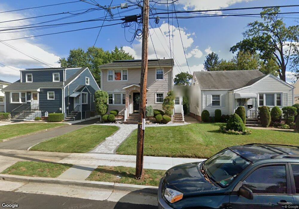 552 E Elm St, Linden, NJ 07036 - photo 1