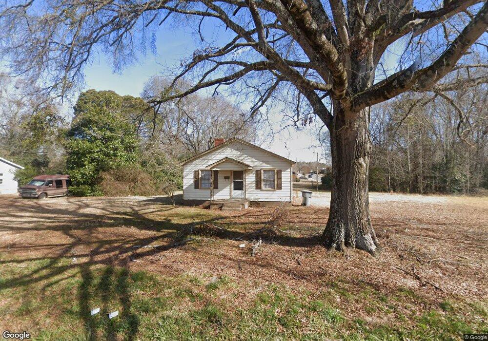 720 Kings Mountain St, Clover, SC 29710 - photo 1