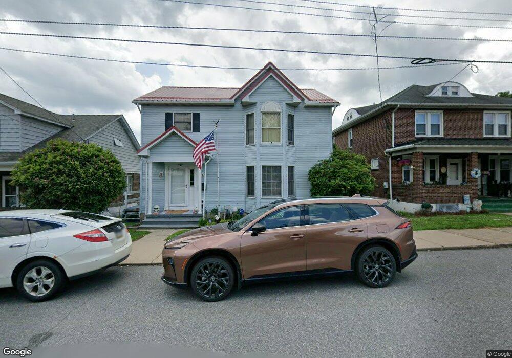 304 E Grant St, McAdoo, PA 18237 - photo 1