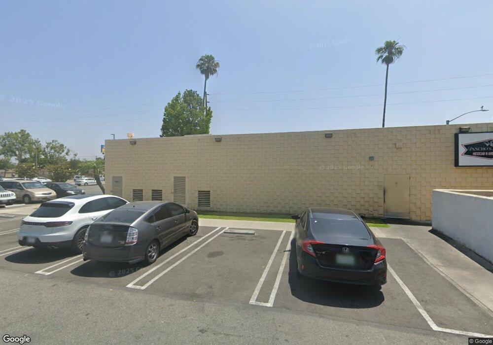 5809 Lakewood Blvd, Lakewood, CA 90712 - photo 1