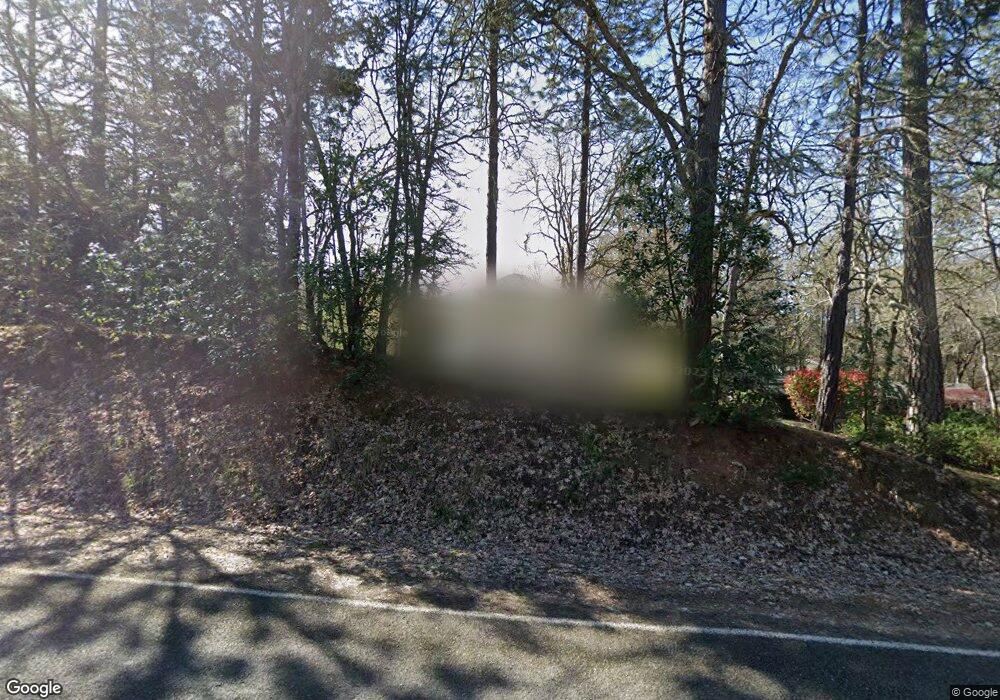 215 Lenella Ln, Grants Pass, OR 97526 - photo 1