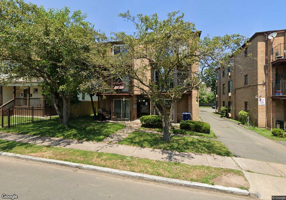 112 Bond St unit 5, Hartford, CT 06114 - photo 1