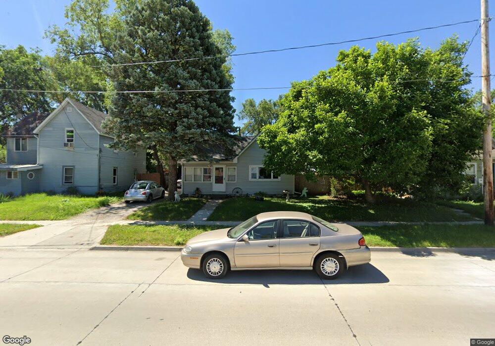 2519 E Walnut St, Des Moines, IA 50317 - photo 1