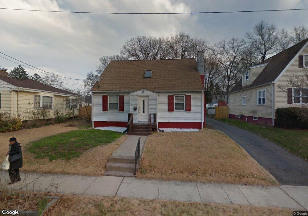 63 Benton St, New Haven, CT 06515 - photo 1