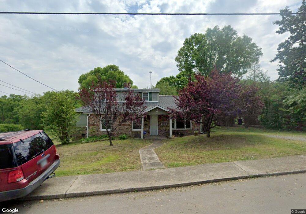 606 Bullock St, Columbia, TN 38401 - photo 1