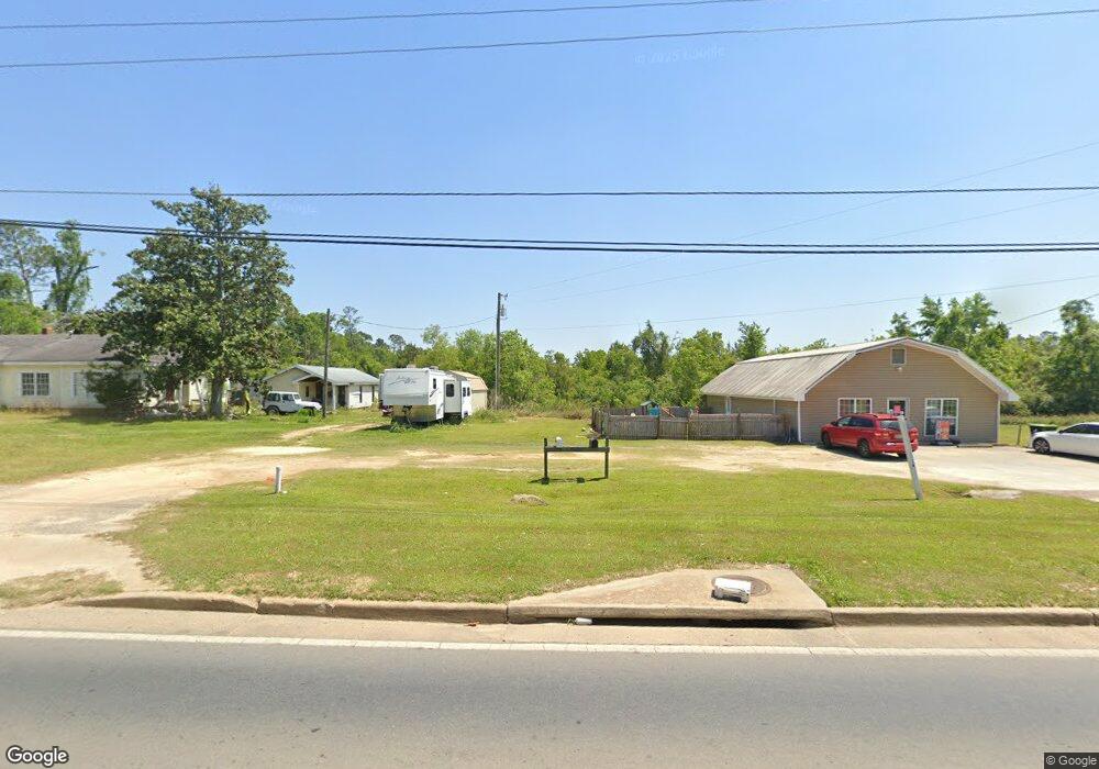 2112 Broxton Rd, Douglas, GA 31533 - photo 1