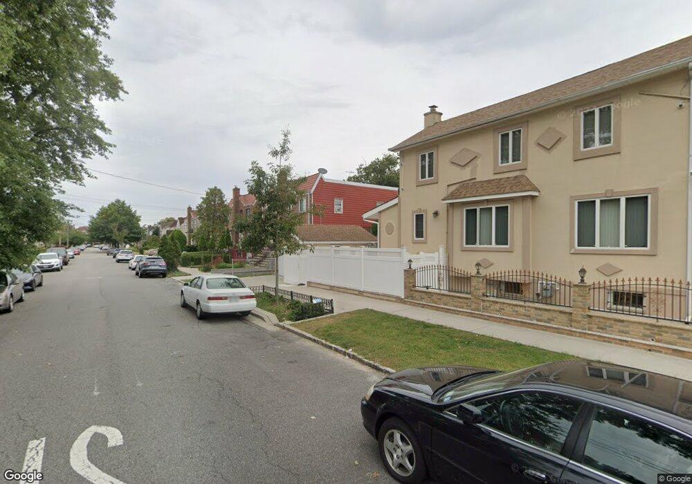 45-12 172nd St unit 2 FL, Flushing, NY 11358 - photo 1