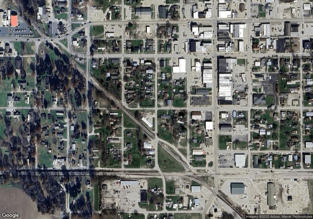 878 2nd St SW, Linton, IN 47441 - photo 1