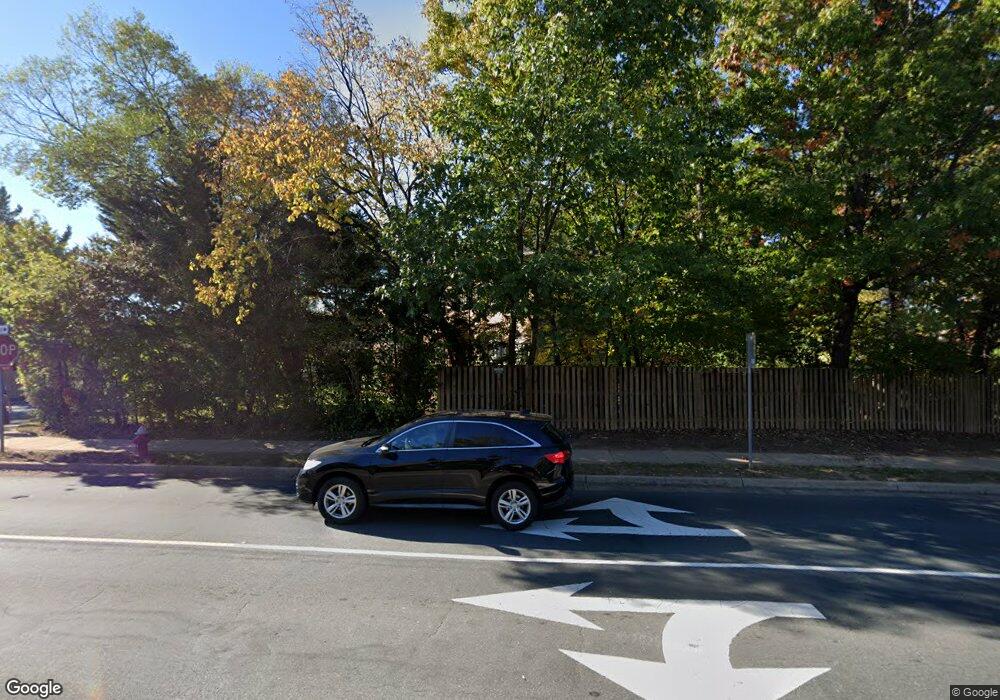 46852 Backwater Dr, Sterling, VA 20164 - photo 1