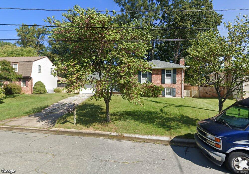 6216 Roblynn Rd, Laurel, MD 20707 - photo 1