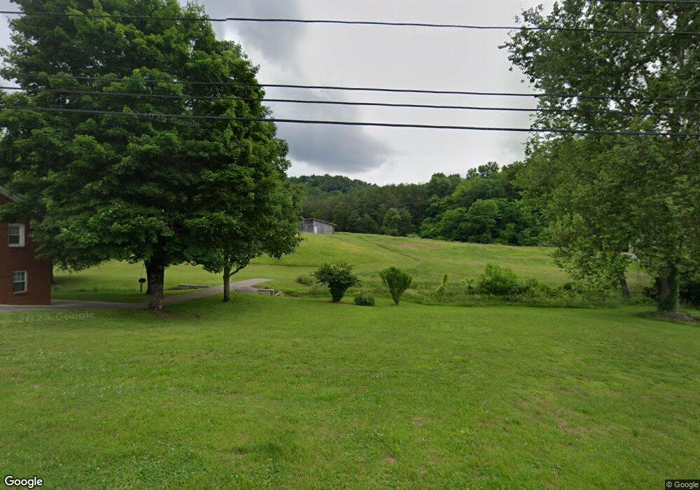 3463 Cherokee Dr, Morristown, TN 37814 - photo 1