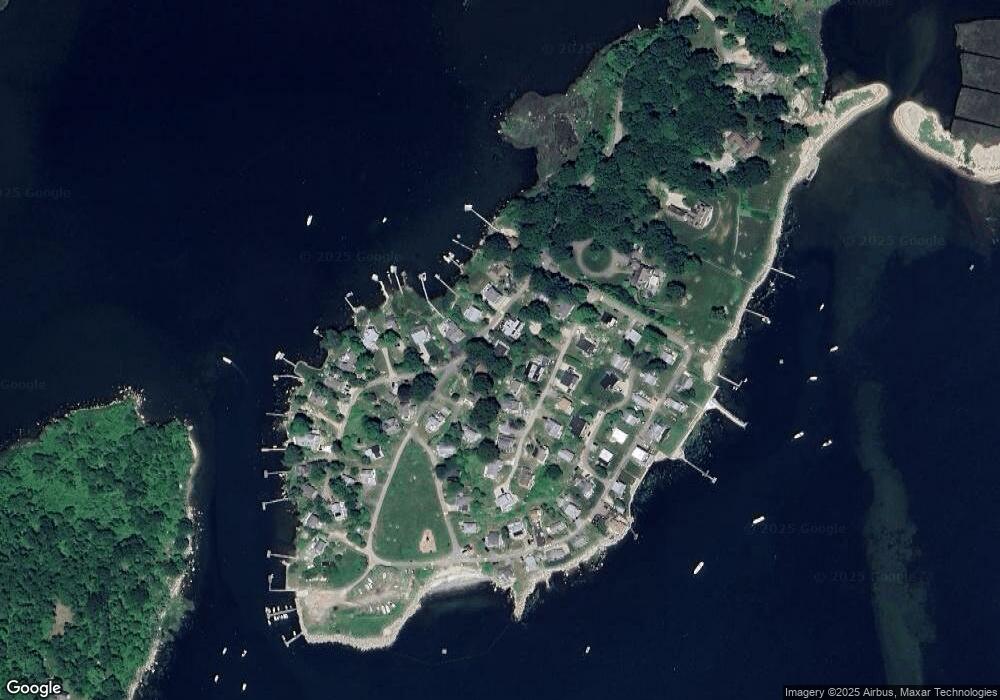 111 Latimer Point Rd, Stonington, CT 06378 - photo 1