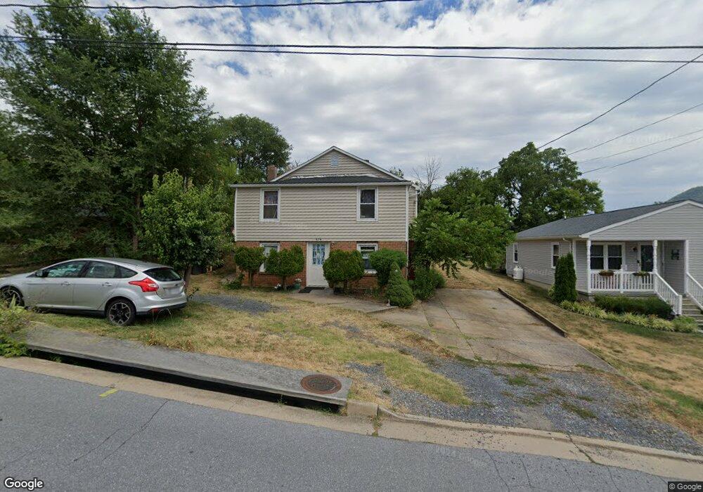 370 Stonewall St, Strasburg, VA 22657 - photo 1