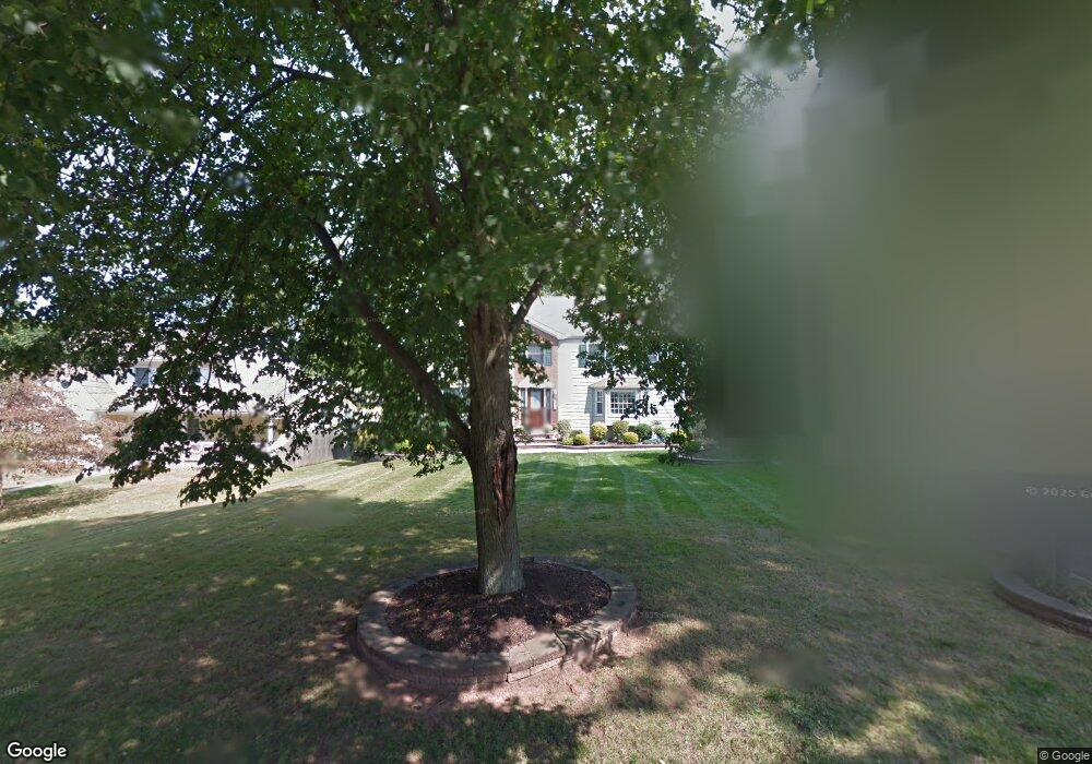 8 Mountainview Rd, Clark, NJ 07066 - photo 1