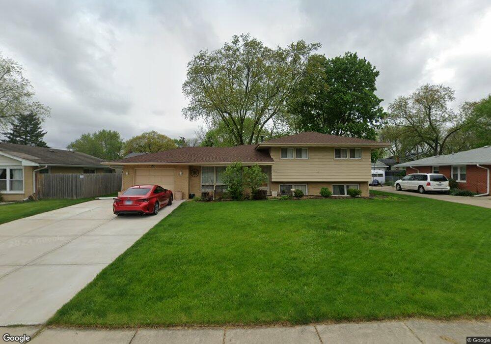 830 Sheldon Ave, Aurora, IL 60506 - photo 1